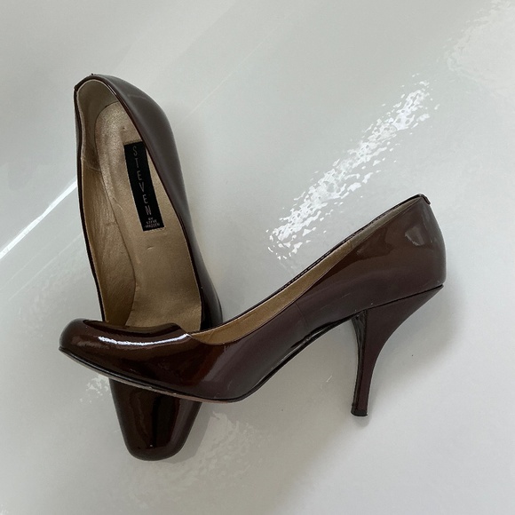 Preloved Steven by Steve Madden, Bronzy Brown Patent Leather Upper, Size 9 Pumps - Picture 1 of 5